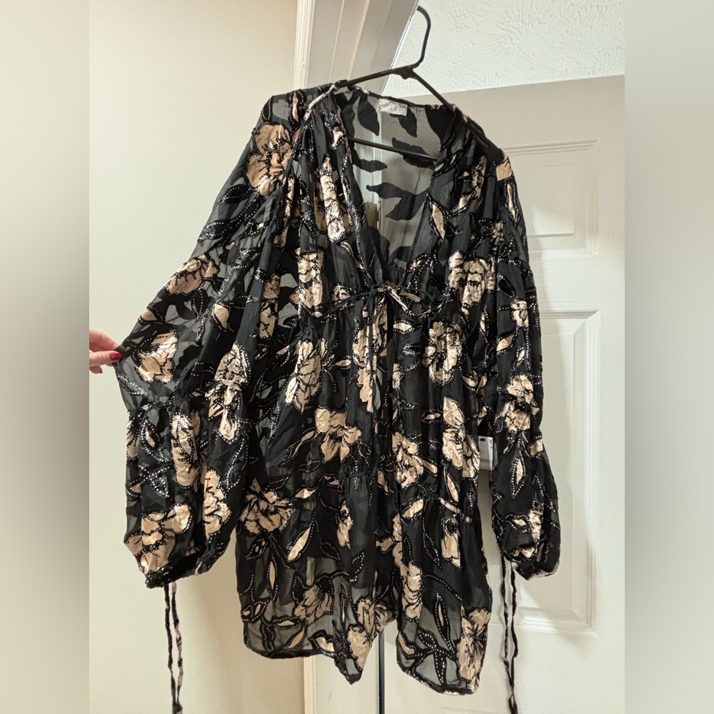 Free People Black and Gold Floral Shawl